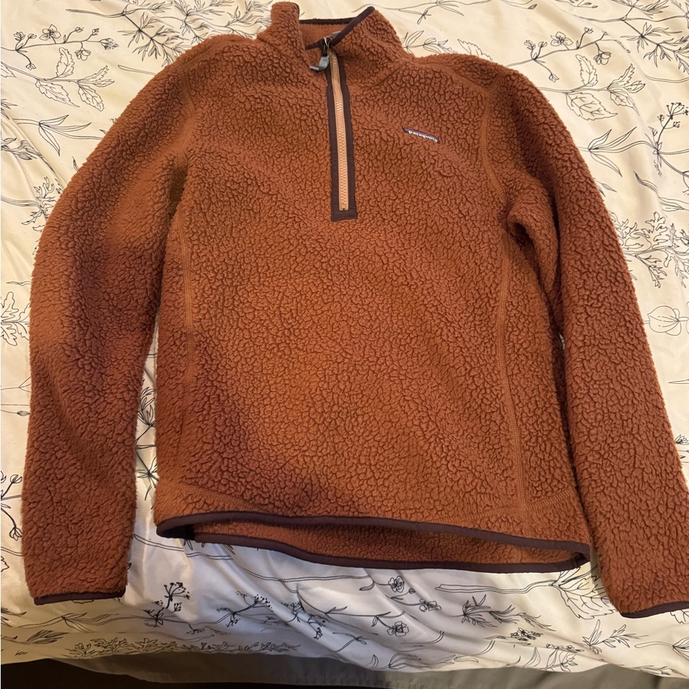 Great condition like new. Only worn it a couple of times.